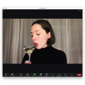 The Art of Connection: Performance Artist Harriet Richardson Explores Sex and Love Addiction Through 100 Consecutive Dates