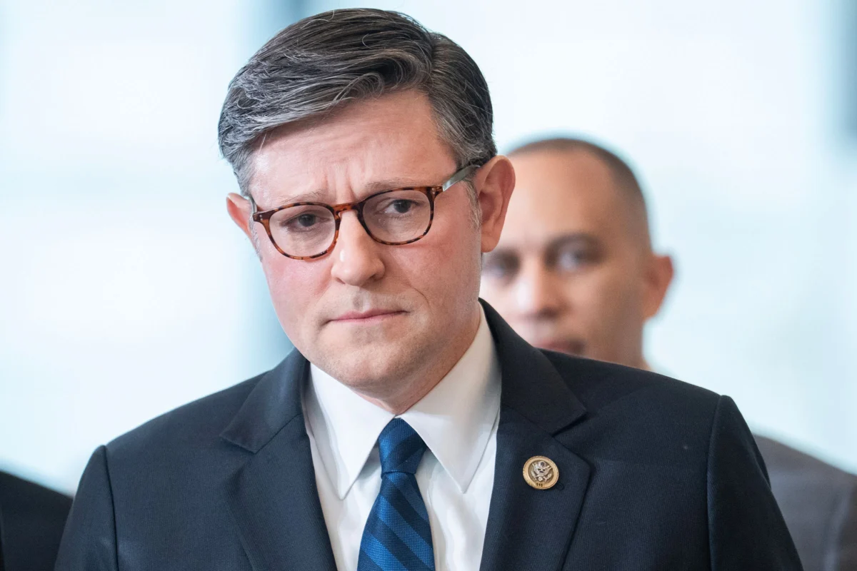 House Leadership Suffers Significant Defeat as Bipartisan Coalition Rejects Warrantless Surveillance Extension