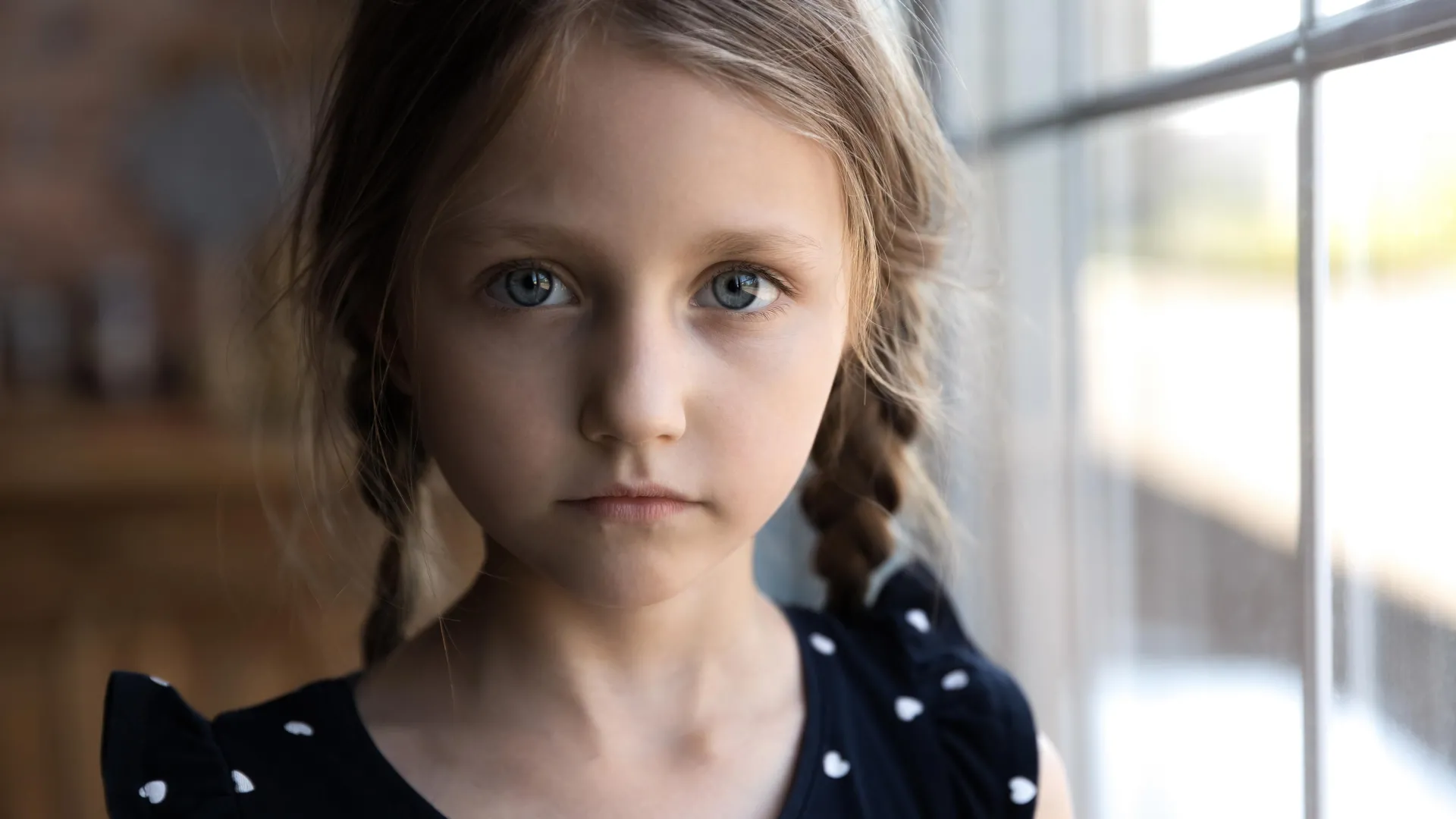 New Research Reveals How Children’s Attention to Facial Expressions May Signal Early Signs of Depression
