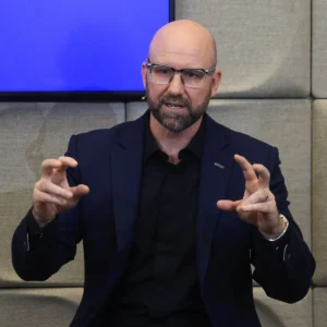 Meta and the Semantic Dispute Over NameTag Facial Recognition Technology in Smart Glasses