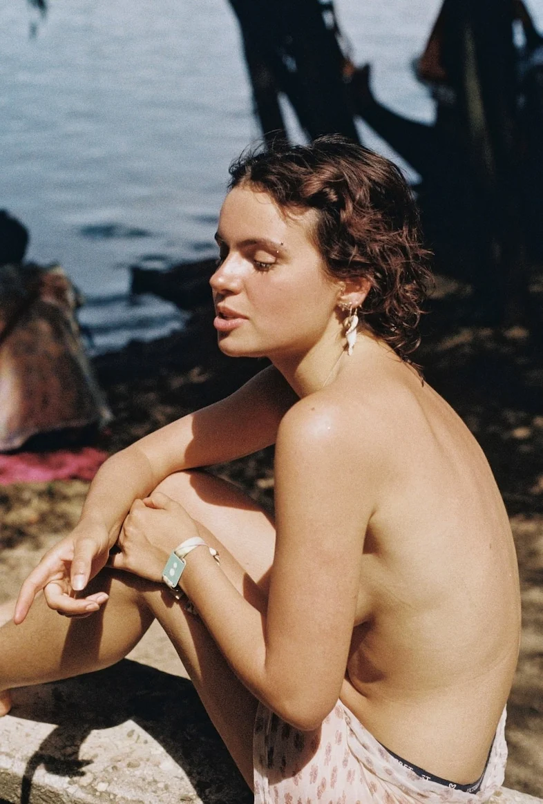 Summer’s Enduring Allure: Photography Captures the Elusive Spirit of Idyllic Escapes