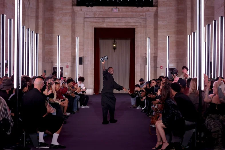 The polarised reaction to Kai Cenat’s VIVET debut has exposed how easily fair criticism can slide into fashion gatekeeping