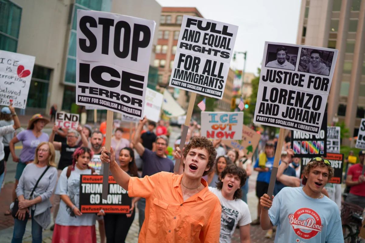 Newly Unsealed Court Filings Reveal DHS Use of Palantir-Powered Databases to Track Immigration Observers and Protesters